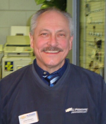 Service Advisor Jesse Romero