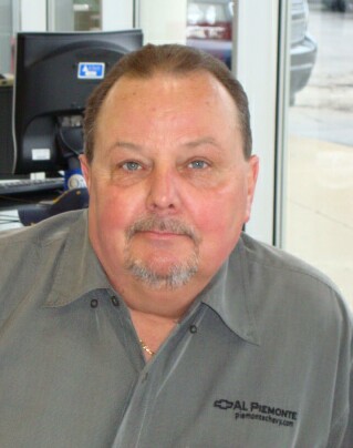 Sales Tom Straz