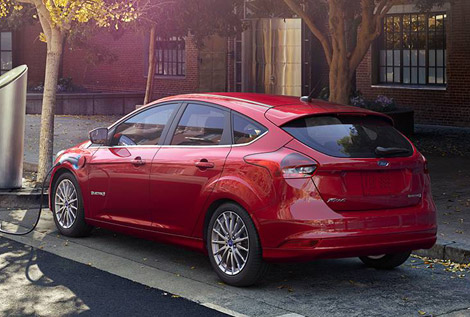 Ford focus nissan versa comparison #3