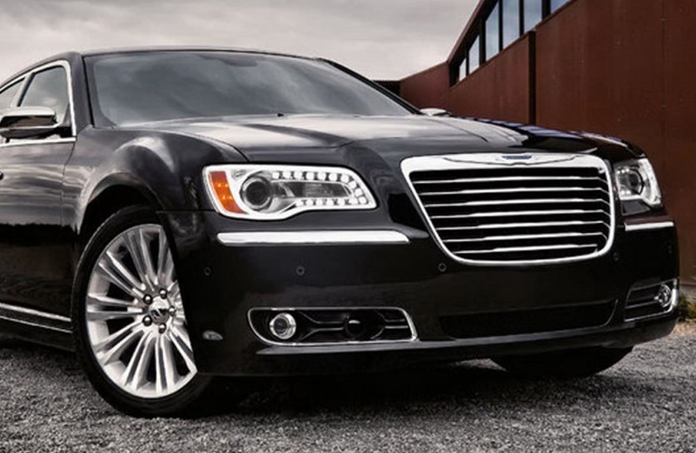 What size engine does the chrysler 300 have #2