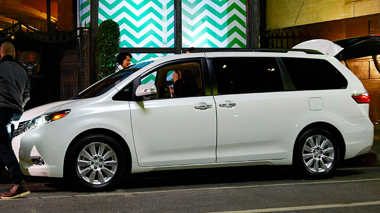 Nissan quest toyota sienna #5