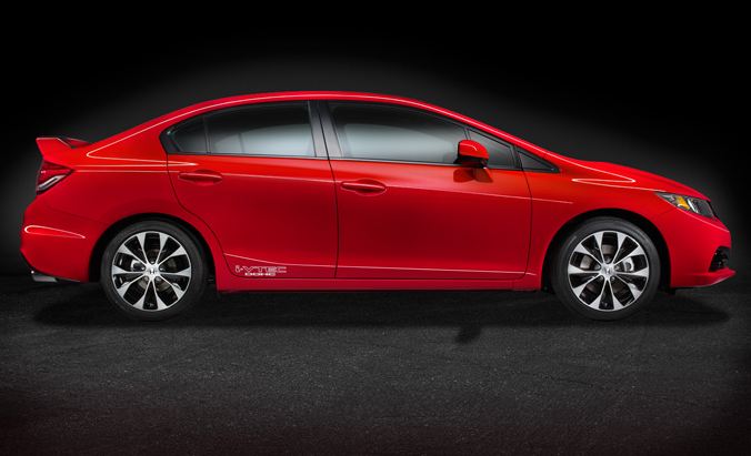 2013_Honda_Civic_Si_Sedan_5.JPG
