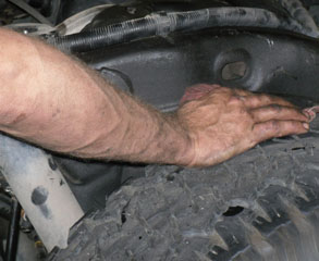 service hand