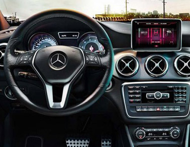 Mercedes-Benz in Chicago